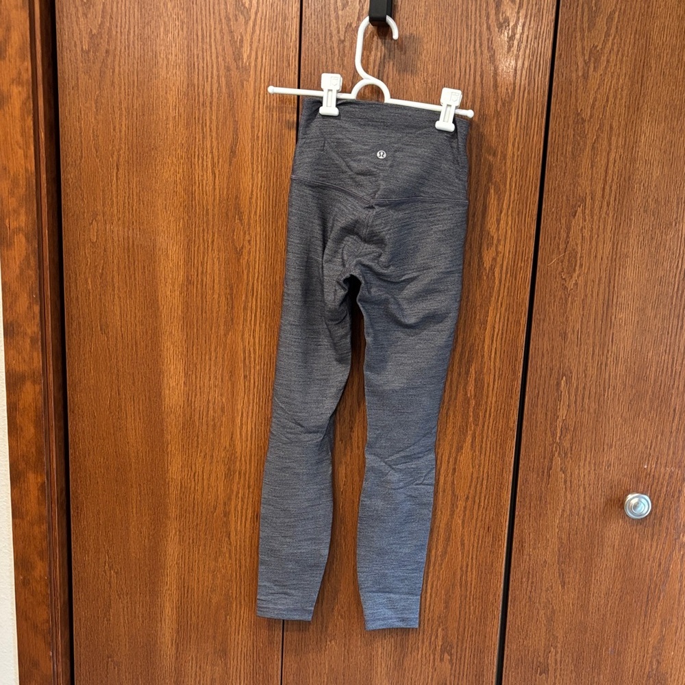 Lululemon align leggings
25’ length
